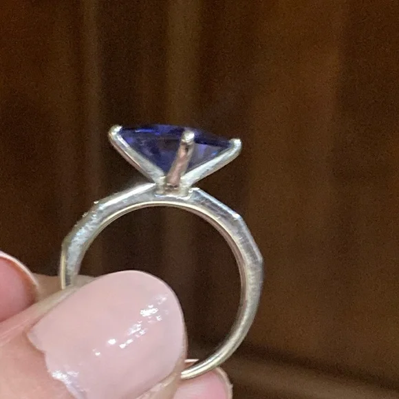 Ring - Picture 7 of 15